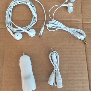 Earbuds, charger and splitter lot set